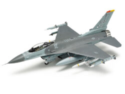 Tamiya 60788 1/72 Lockheed Martin F-16CJ [BLOCK50] Fighting Falcon w/Full Equipment
