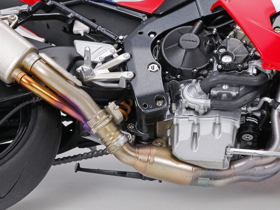 Tamiya 21170 1/12 Honda CBR1000RR-R FireBlade SP (Red) (Finished Model)：圖片 4