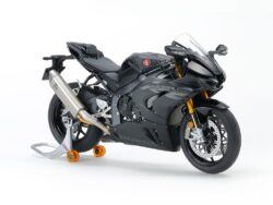 Tamiya 21171 1/12 Honda CBR1000RR-R FireBlade SP (Black) (Finished Model)