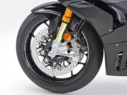 Tamiya 21171 1/12 Honda CBR1000RR-R FireBlade SP (Black) (Finished Model)：圖片 3