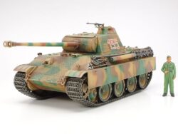 Tamiya 35170 1/35 Scale German Panther Type G Early Version