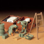 Tamiya 35180 1/35 German Tank Engine Maintenance Crew Set