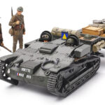 Tamiya 35284 1/35 French Armored Carrier UE