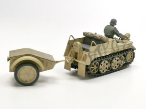 Tamiya 35377 1/35 German Sd.Kfz.2 Kettenkraftrad (Mid-production)：圖片 2