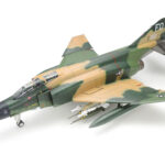 Tamiya 60305 1/32 McDonnell F-4 C/D Phantom Ⅱ