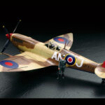 Tamiya 60320 1/32 Supermarine Spitfire Mk.VIII