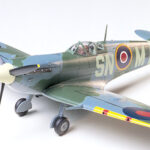 Tamiya 61033 1/48 Supermarine Spitfire Mk.Vb