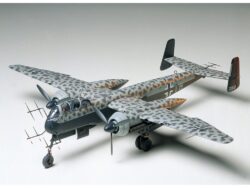 Tamiya 61057 1/48 Heinkel He219A-7 UHU