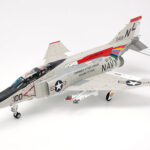 Tamiya 61121 1/48 McDonnell Douglas F-4B Phantom Ⅱ