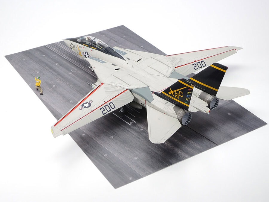 Tamiya 61122 1/48 Grumman F-14A Tomcat (Late Model) Carrier Launch Set：圖片 3