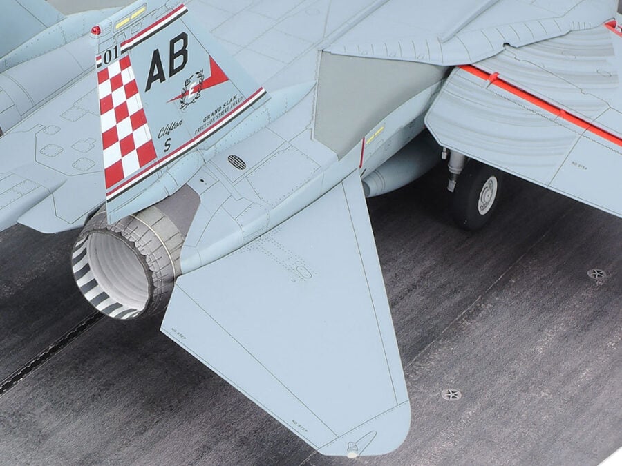 Tamiya 61122 1/48 Grumman F-14A Tomcat (Late Model) Carrier Launch Set：圖片 25