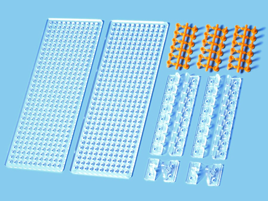 Tamiya 69906 Clear Universal Plate Set (2pcs.)：圖片 1