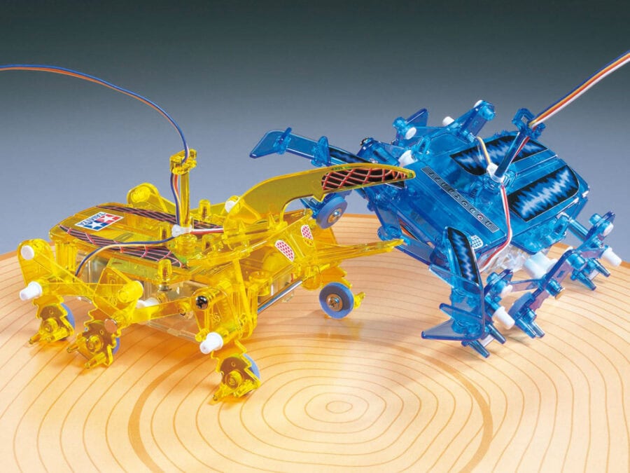 Tamiya 71120 2-channel Remote Control Insect Dueling Set (Rhinoceros Beetle VS Stag Beetle)：圖片 1