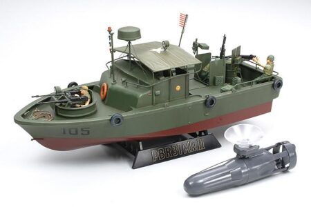 Tamiya 89735 1/35 US Navy PBR 31 MK.II Patrol Boat "PIBER" with Submarine Motor