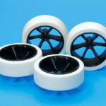 Tamiya 95371 1/32 Mini 4WD Hard Large Dia. Low-Profile Tires & Carbon 6-Spoke Wheels