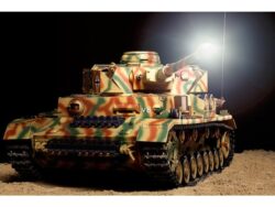 Tamiya 56026 1/16 German Panzerkampfwagen IV Ausf.J Full-Option Kit：圖片 3