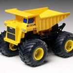 Tamiya 17013 1/32 Mini 4WD Mammoth Dump Truck