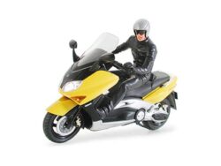 Tamiya 24256 1/24 Yamaha TMAX w/ Rider Figure