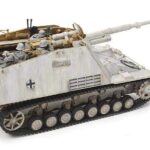 Tamiya 35335 1/35 German Self-Propelled Heavy Anti-Tank Gun Nashorn