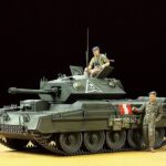 Tamiya 37025 1/35 British Cruiser Tank Mk.VI Crusader Mk.III