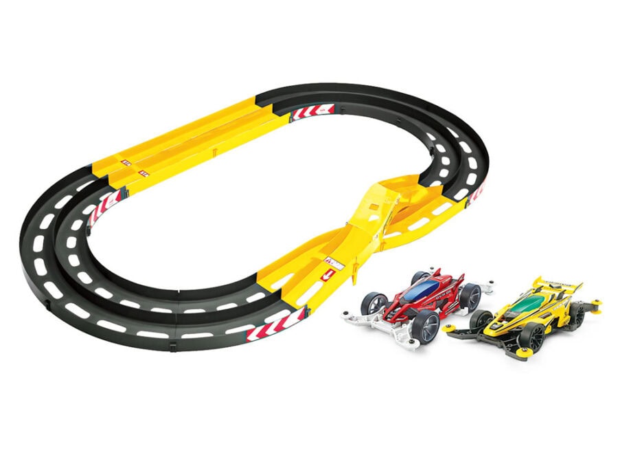 Tamiya 95521 Mini 4WD Oval Home Circuit (Two-Level Lane Change) plus DCR-01 & DCR-02：圖片 1