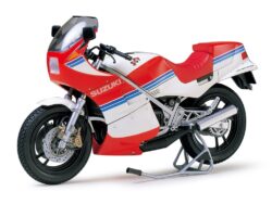 Tamiya 14029 1/12 Suzuki RG250Γ with Full Options