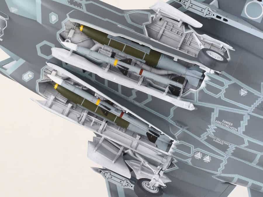 Tamiya 25414 1/32 F-35A Lightning II (w/Japan Air Self Defense Force Markings)：圖片 4
