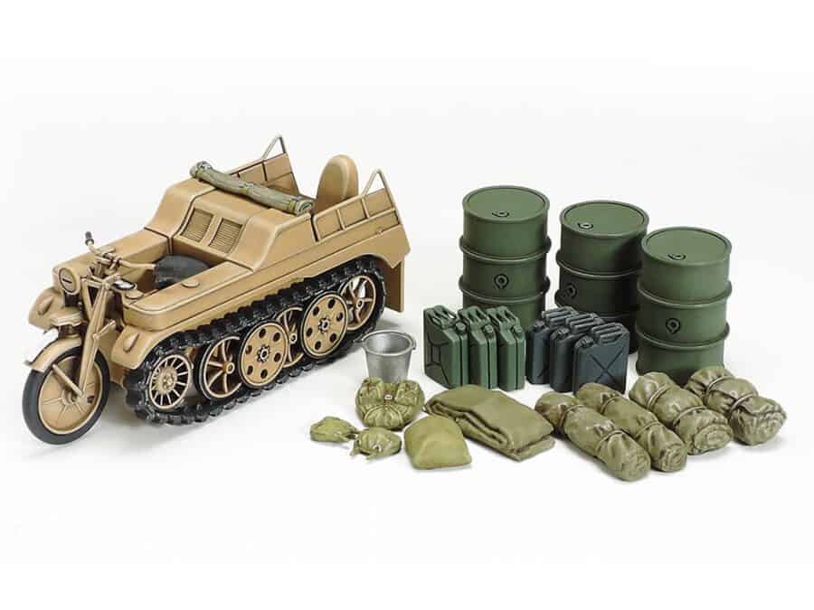 Tamiya 32412 1/48 German Luftwaffe Crew (Winter) w/Kettenkraftrad：圖片 3