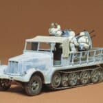 Tamiya 35050 1/35 German 8t. Semi-Track Sd.kfz. 7/1