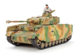 Tamiya 35209 1/35 German Pz.Kpfw. Iv Ausf. H Early Version.