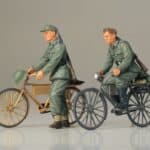 Tamiya 35240 1/35 German Soldiers With Bicycle