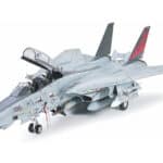 Tamiya 60313 1/32 F-14A Tomcat VF-154 Black Knights