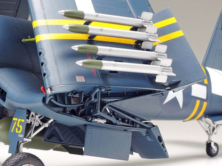 Tamiya 60327 1/32 Vought F4U-1D Corsair：圖片 6