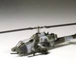 Tamiya 60708 1/72 Bell AH-1W Super Cobra