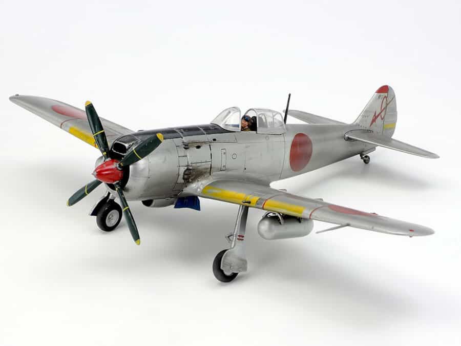Tamiya 61013 1/48 Nakajima Ki-84-IA Hayate (Frank)：圖片 1