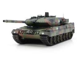 Tamiya 25207 1/35 Leopard 2 A6 Tank "Ukraine"