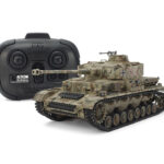 Tamiya 48218 1/35 RC German Panzerkampfwagen IV Ausf.J (w/Control Unit)