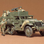 Tamiya 35070 1/35 U.S. M3A2 Armored Personnel Carrier Half-Track