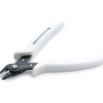 Tamiya 69945 Modeler's Side Cutter α (White)