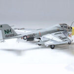 Tamiya 61606 1/100 Grumman A-6A Intruder