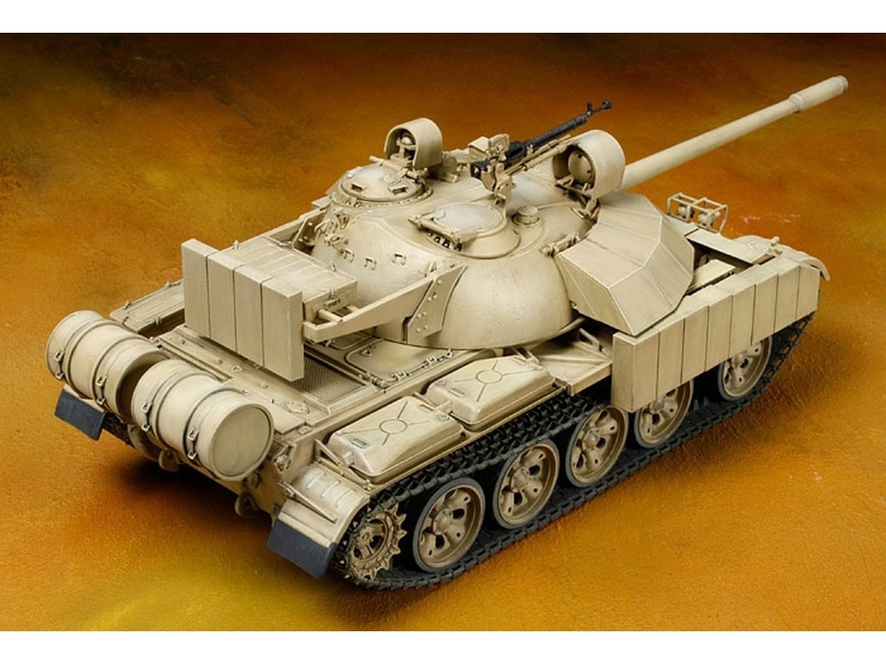 Tamiya 35324 1/35 Iraqi Tank T-55 